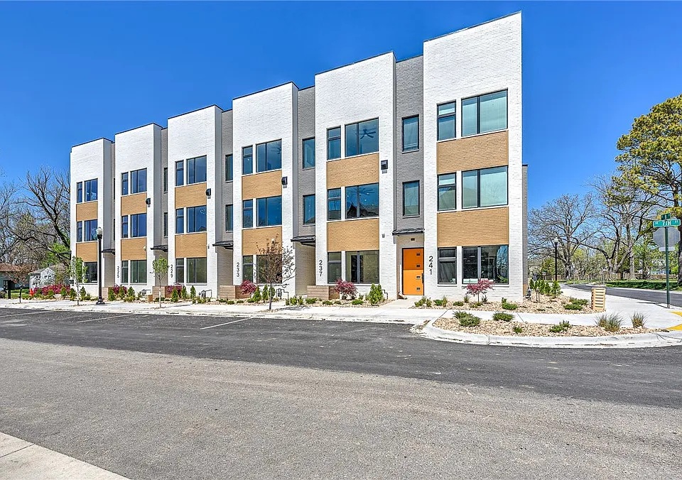 237 Southeast 7th Street - 1