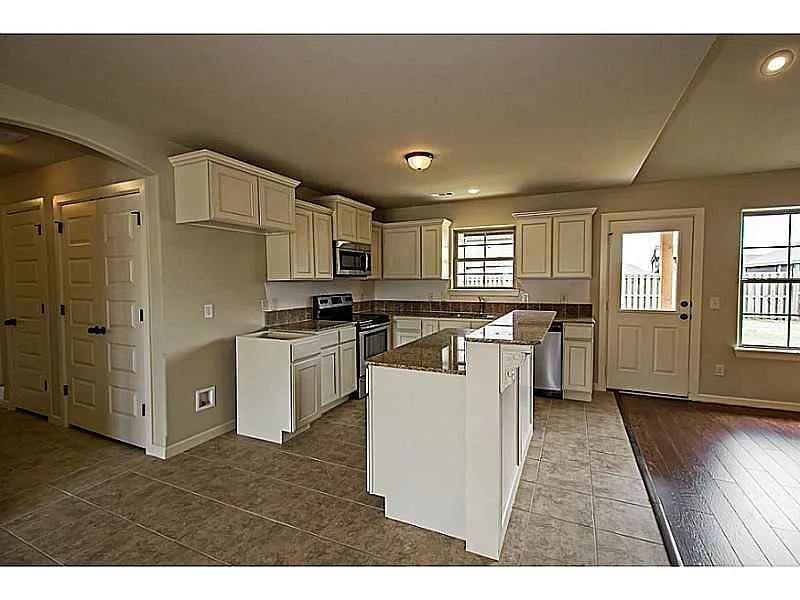 Property thumbnail image